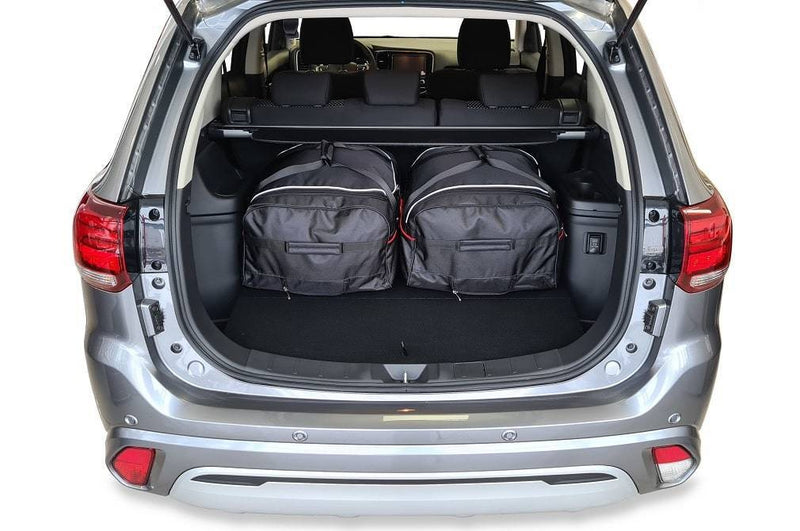 Kjust reistassenset geschikt voor Mitsubishi Outlander (III) (2013-2024)