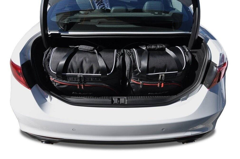 Kjust reistassenset geschikt voor Alfa Romeo Giulia Sedan (2016-)